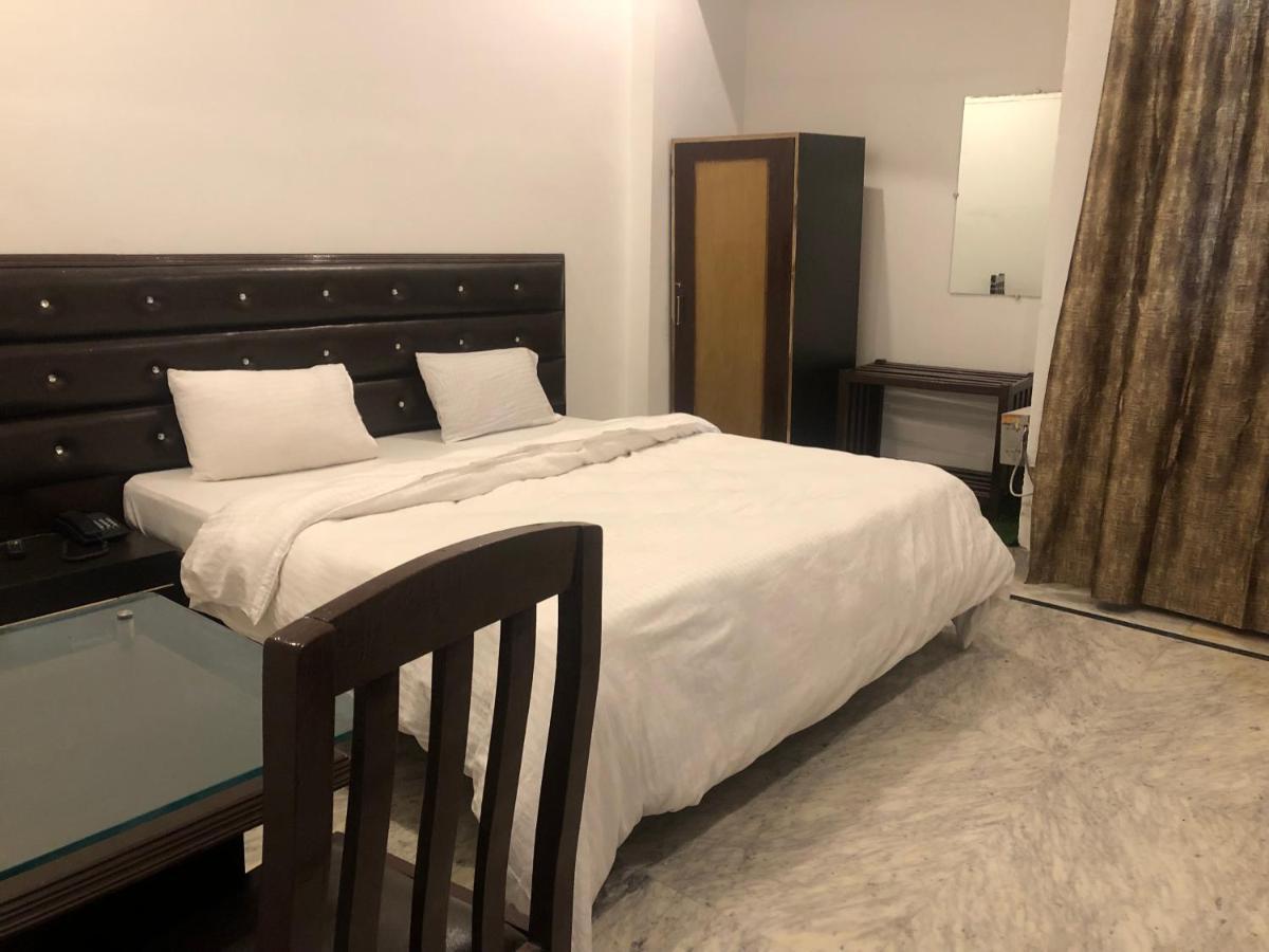 Hotel Shivanta Residency リシケーシュ エクステリア 写真